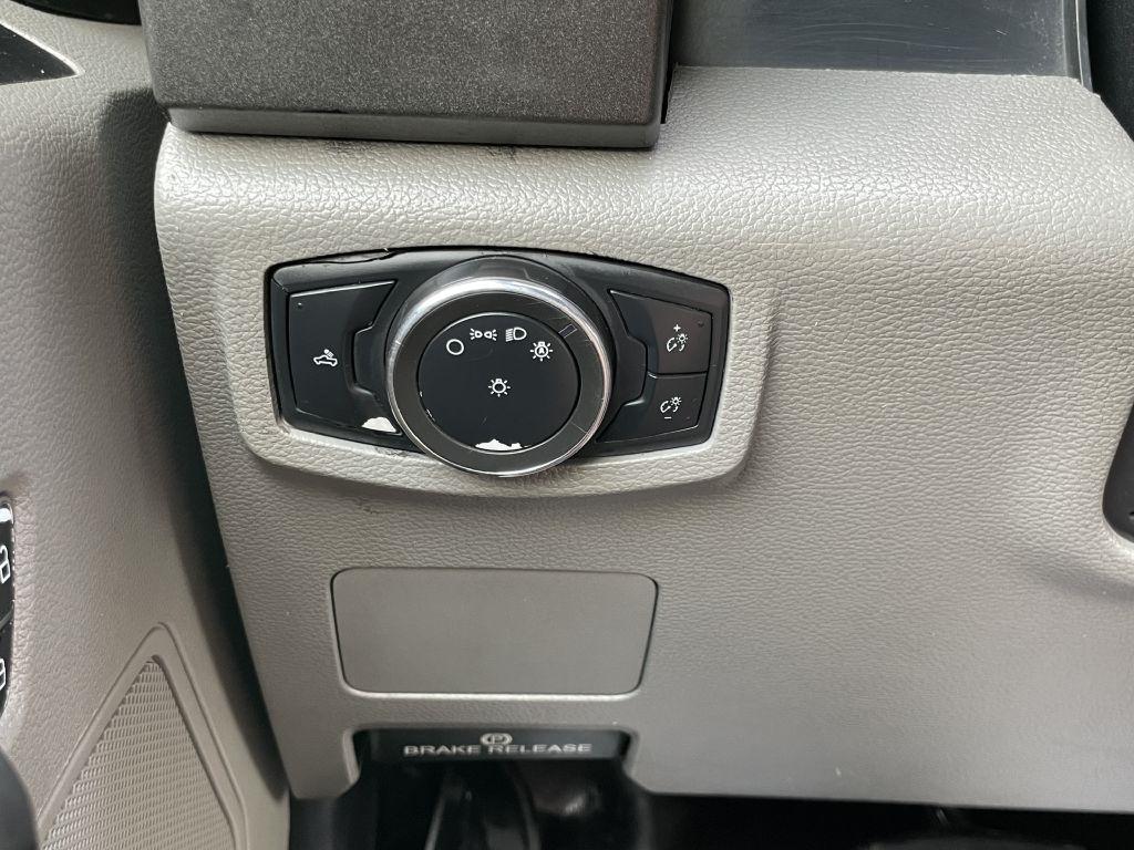 Ford F-350 SD XL Crew Cab Short Bed 4WD 2020