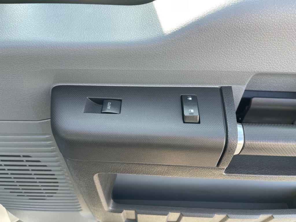 Ford F-250 SD XL 2WD 2013