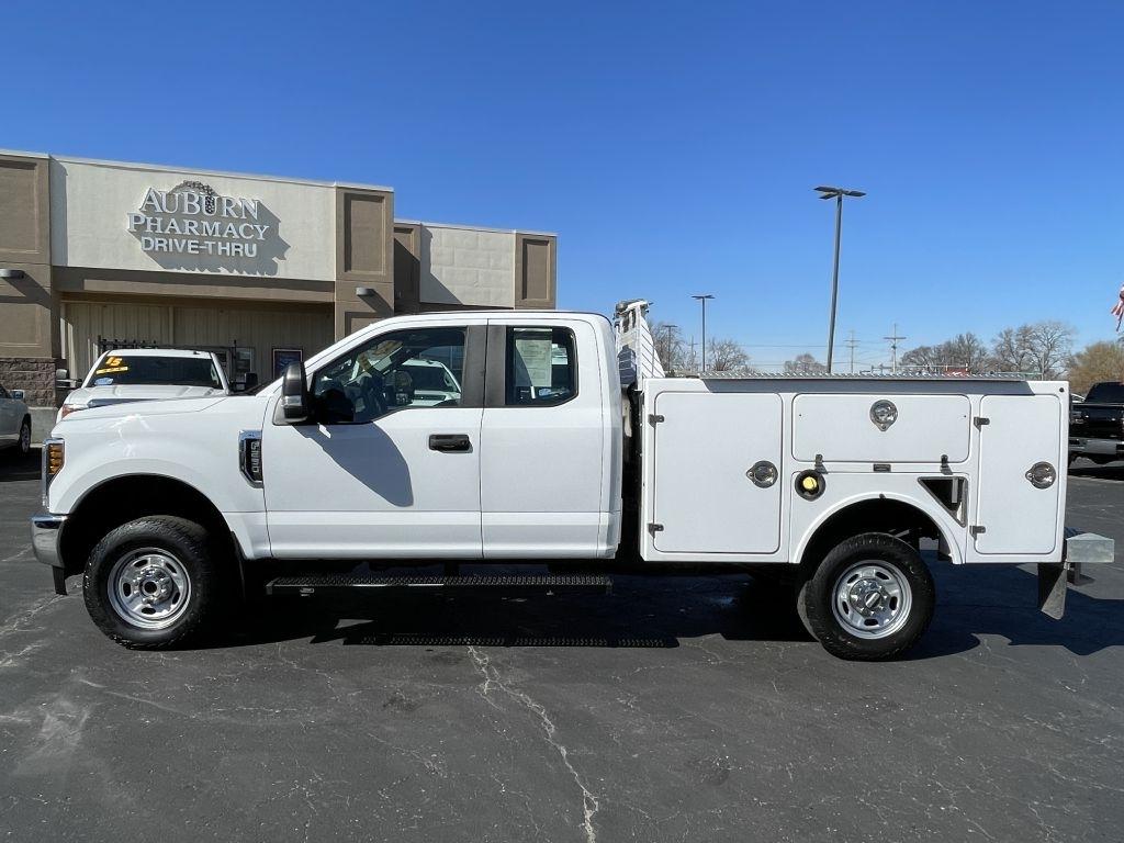 Ford F-250 SD XL SuperCab 4WD 2018
