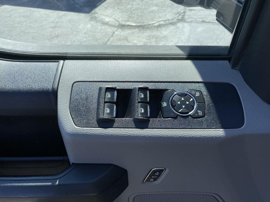 Ford F-250 SD XL SuperCab 4WD 2018