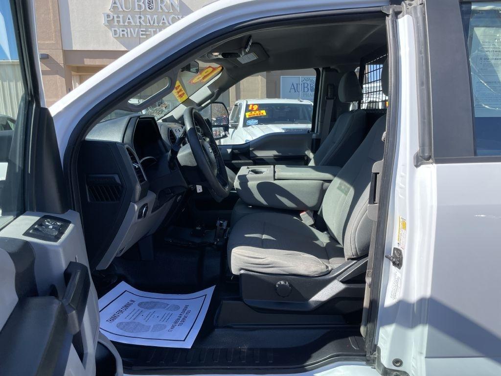 Ford F-250 SD XL SuperCab 4WD 2018