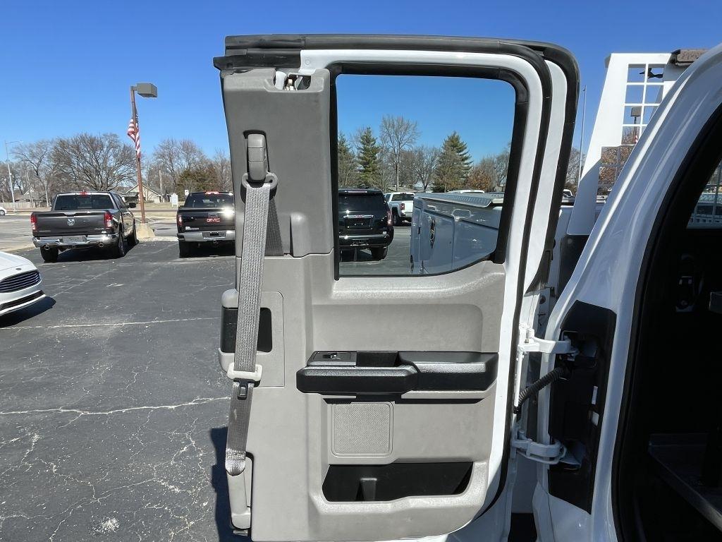 Ford F-250 SD XL SuperCab 4WD 2018