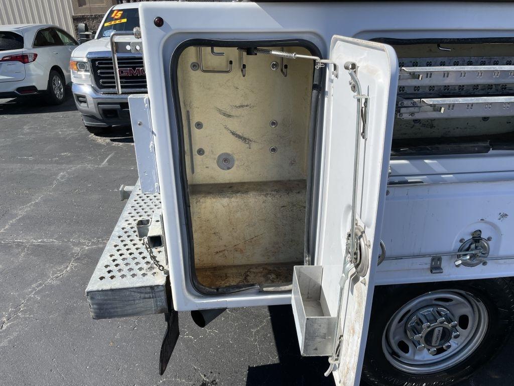 Ford F-250 SD XL SuperCab 4WD 2018