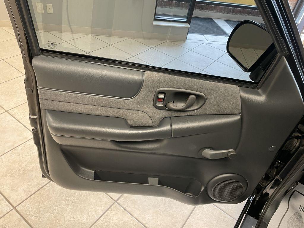 Chevrolet S10 Pickup LS Ext. Cab 2WD 2002