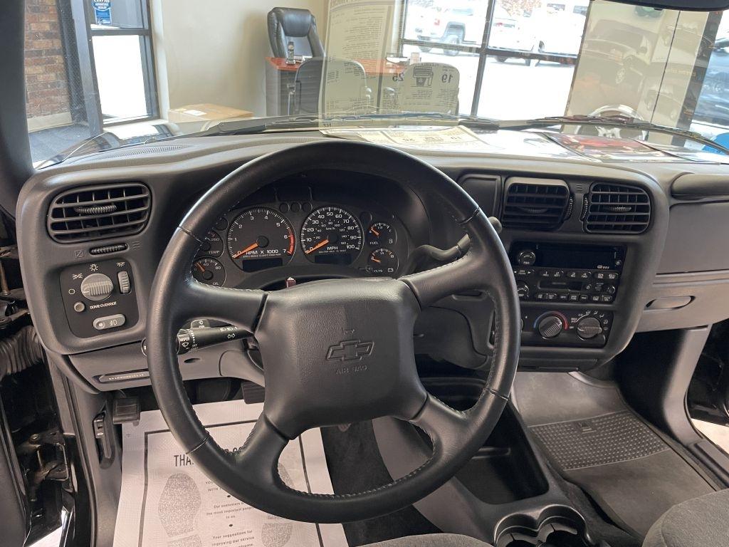 Chevrolet S10 Pickup LS Ext. Cab 2WD 2002