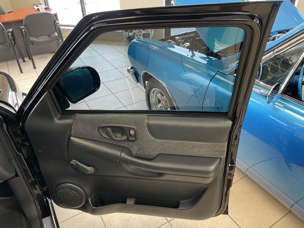 Chevrolet S10 Pickup LS Ext. Cab 2WD 2002