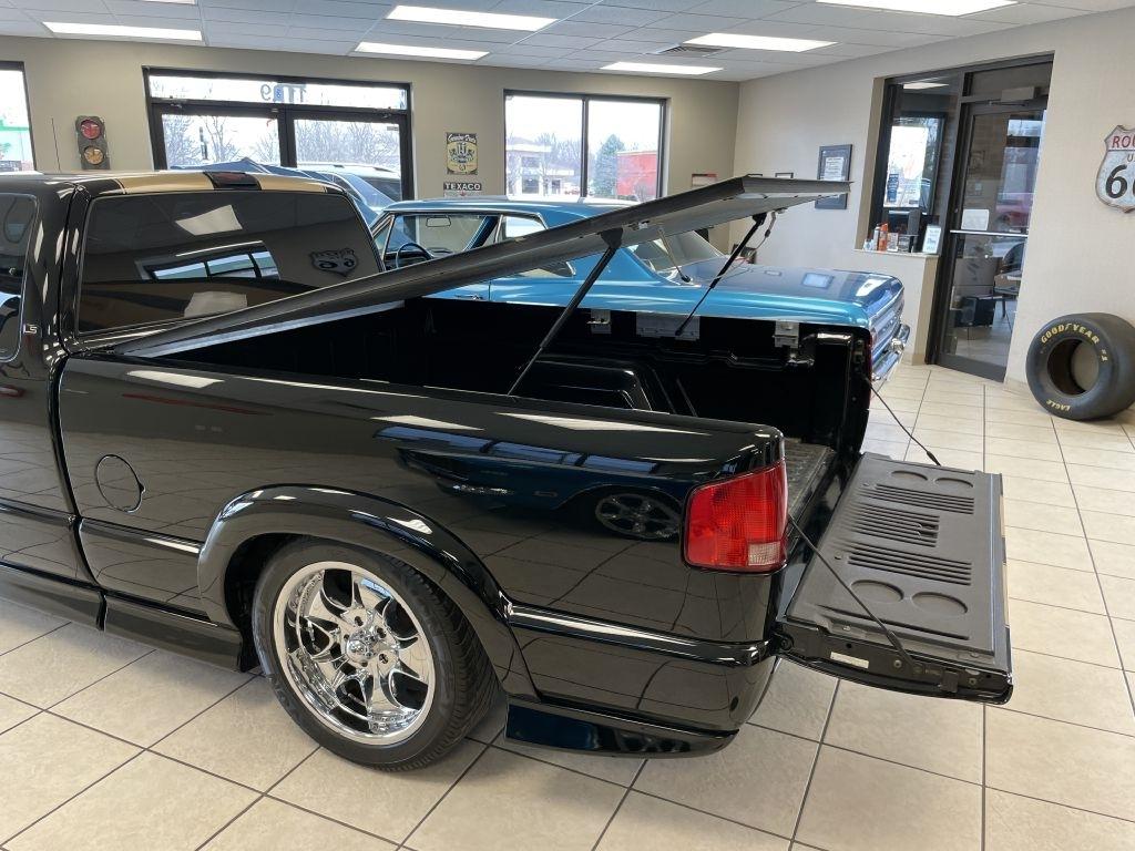 Chevrolet S10 Pickup LS Ext. Cab 2WD 2002