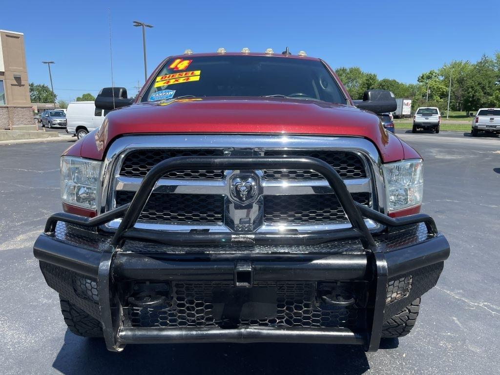 RAM 2500 SLT Mega Cab 4WD 2014