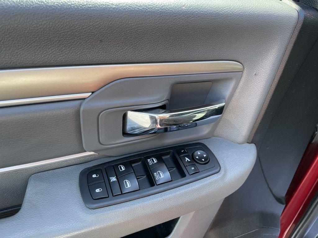 RAM 2500 SLT Mega Cab 4WD 2014