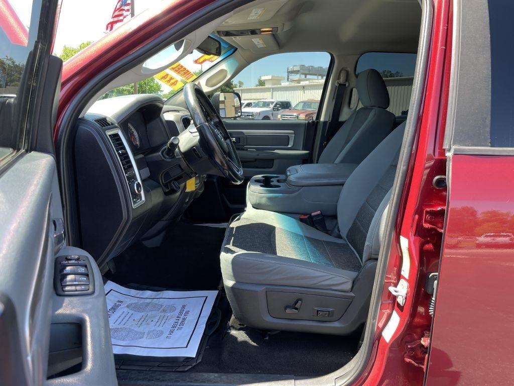 RAM 2500 SLT Mega Cab 4WD 2014