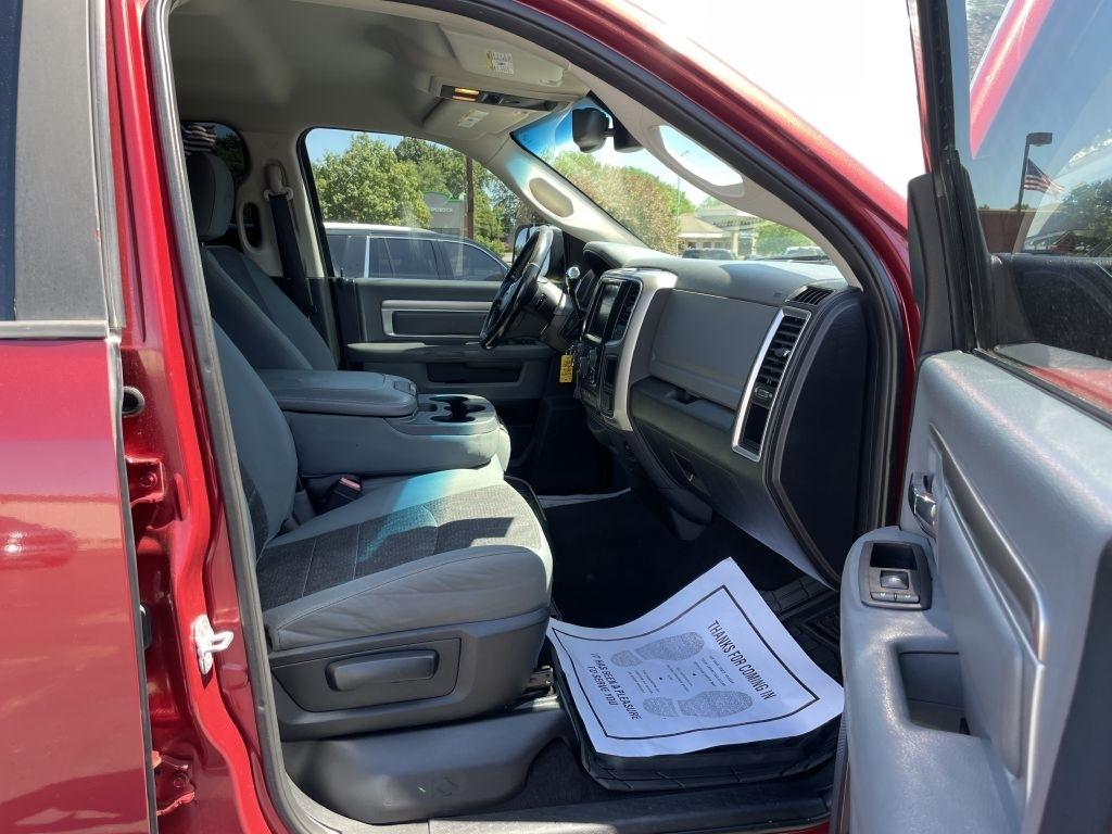 RAM 2500 SLT Mega Cab 4WD 2014