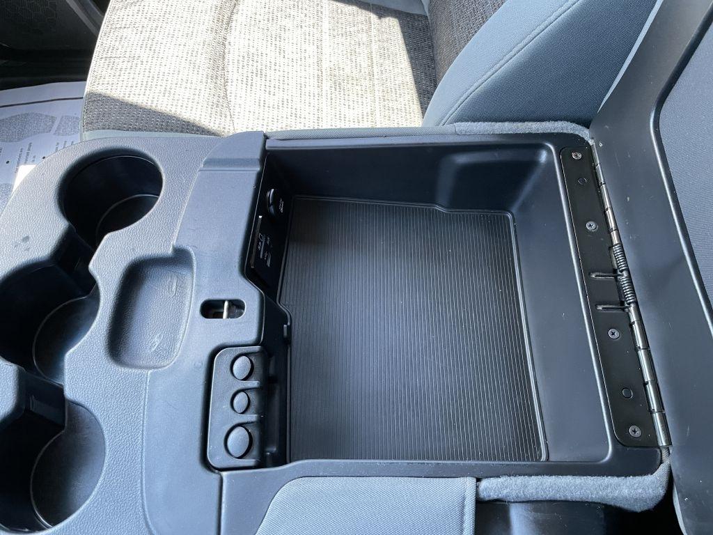 RAM 2500 SLT Mega Cab 4WD 2014