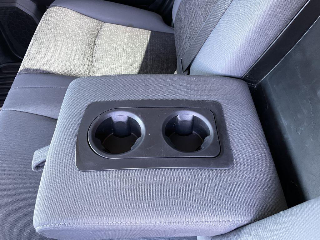 RAM 2500 SLT Mega Cab 4WD 2014