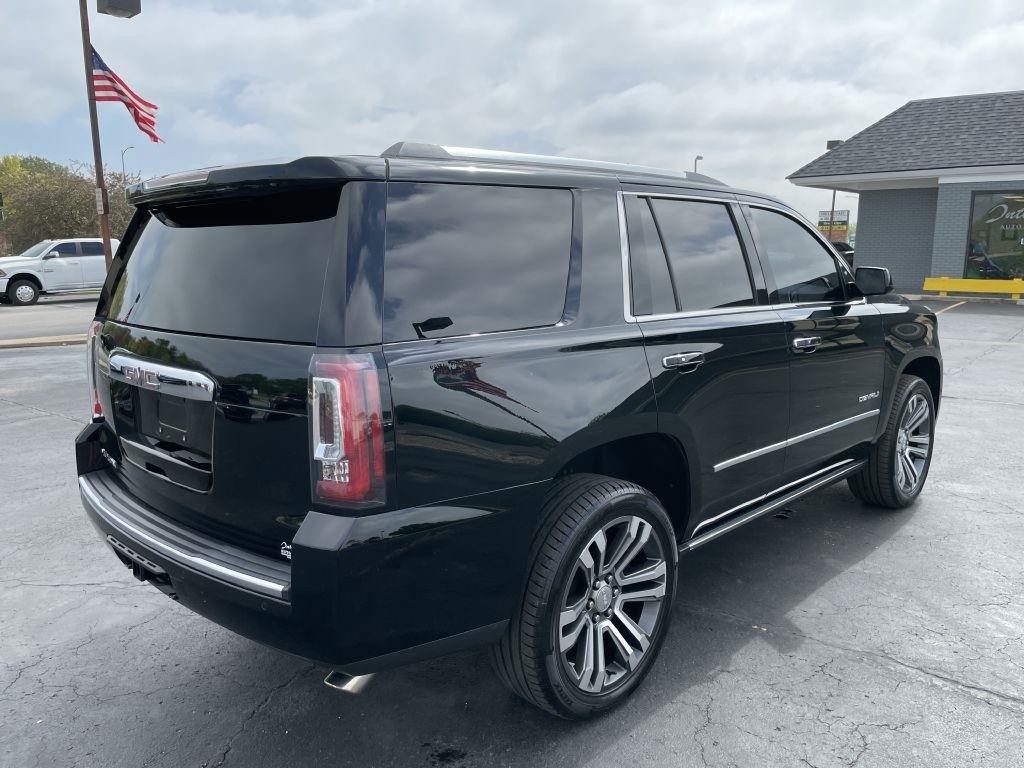 GMC Yukon Denali 4WD 2018