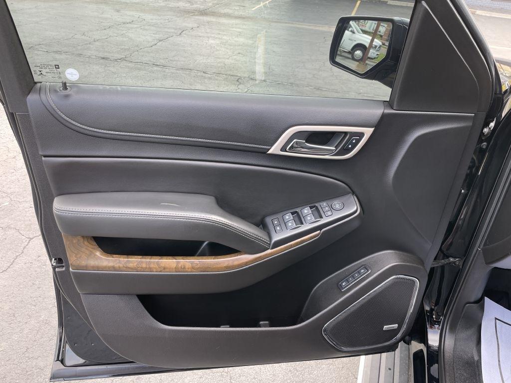 GMC Yukon Denali 4WD 2018