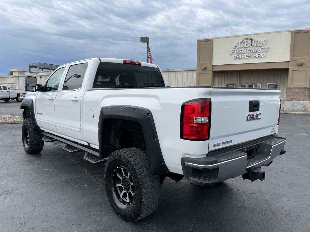 GMC Sierra 2500HD SLE Crew Cab 4WD 2018