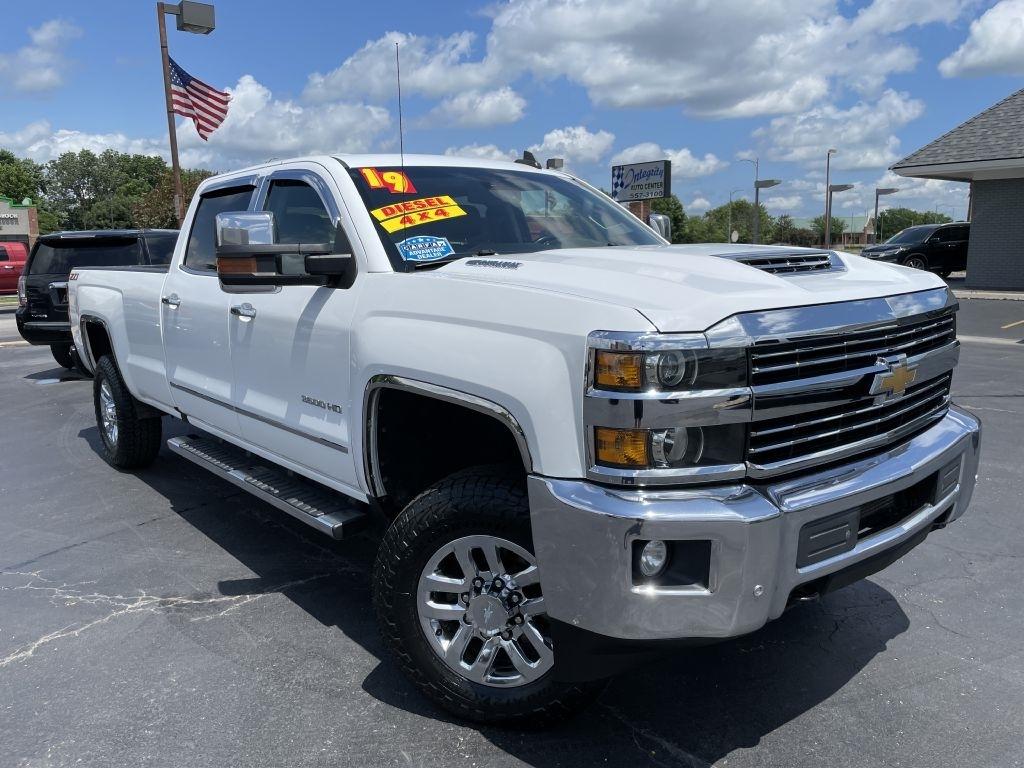 2019 Chevrolet Silverado 3500HD LTZ Crew Cab Long Box 4WD