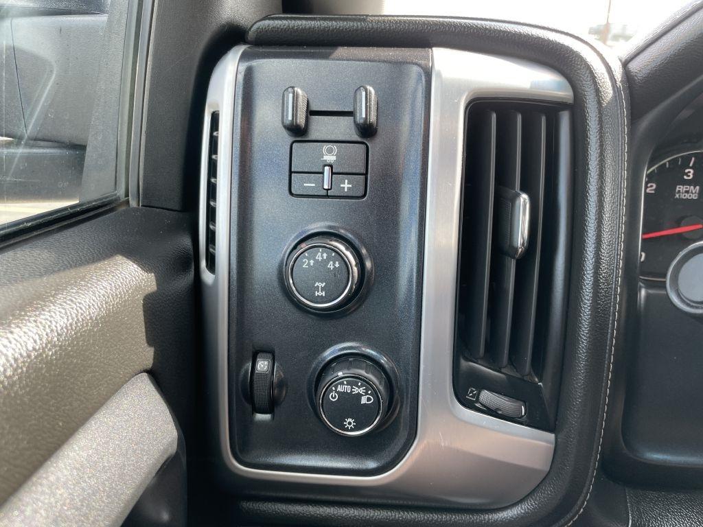 GMC Sierra 3500HD SLE Crew Cab 4WD 2015