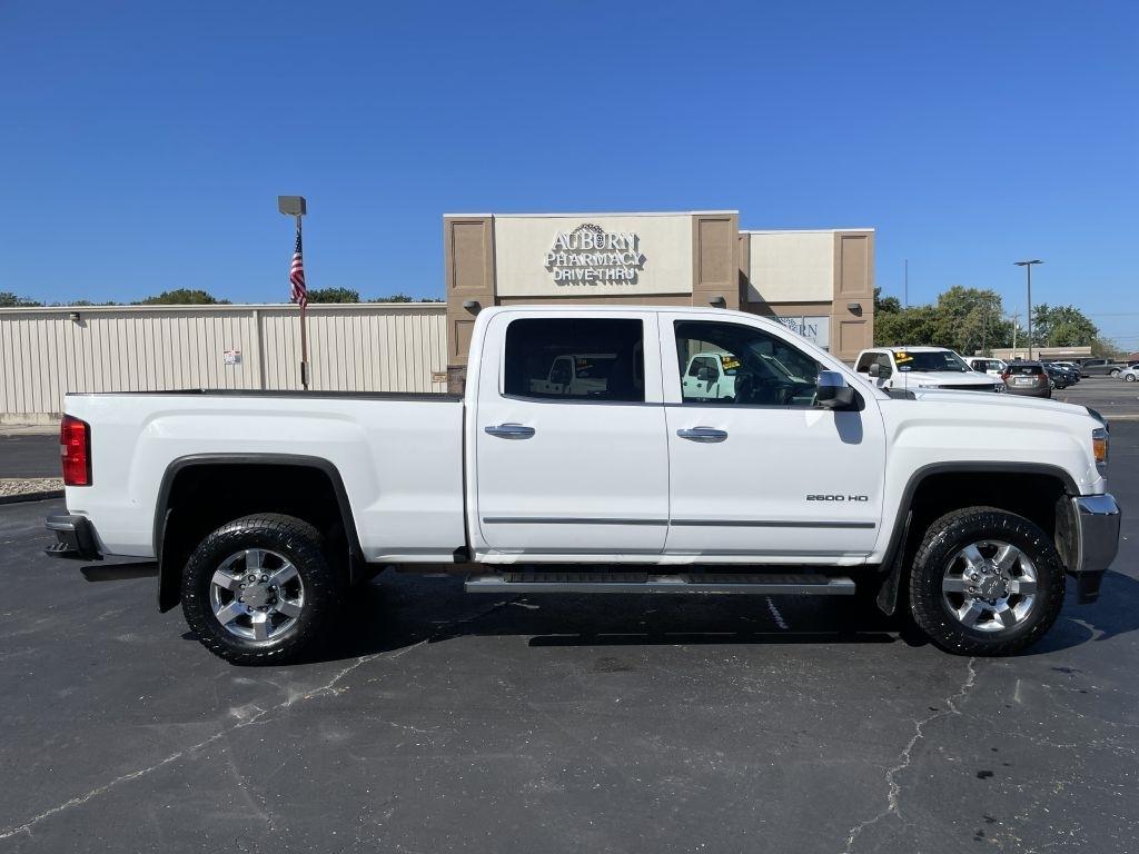 GMC Sierra 2500HD SLT Crew Cab 4WD 2017