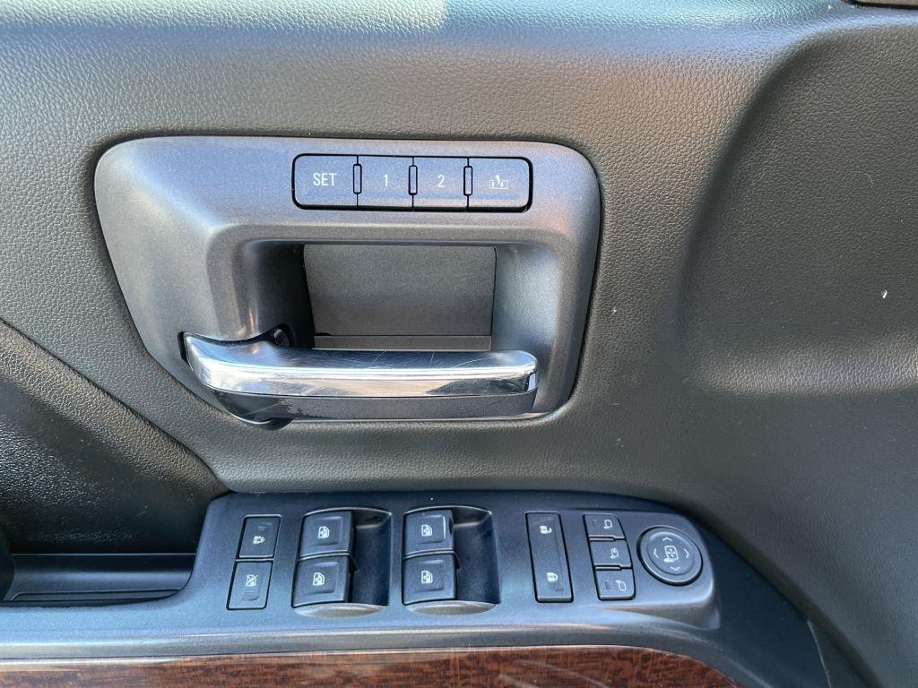 GMC Sierra 2500HD SLT Crew Cab 4WD 2017