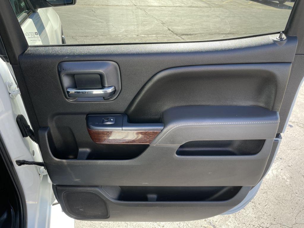 GMC Sierra 2500HD SLT Crew Cab 4WD 2017