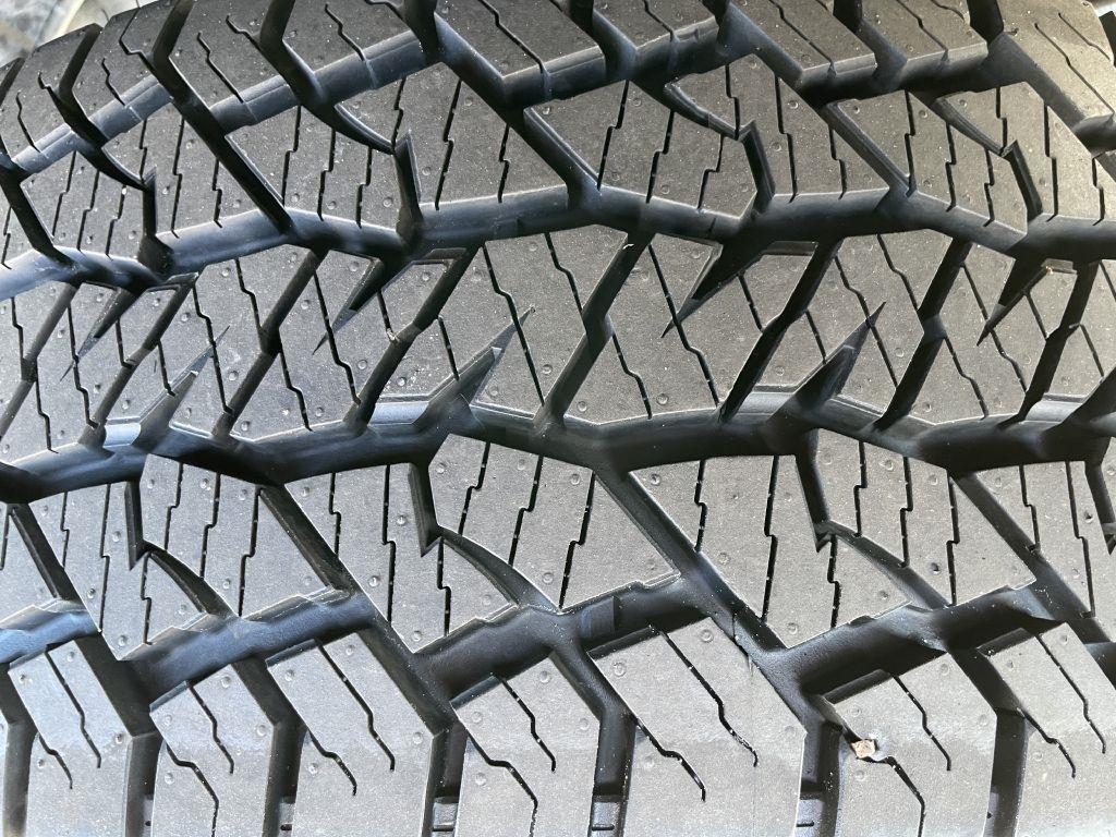 GMC Sierra 2500HD SLT Crew Cab 4WD 2017