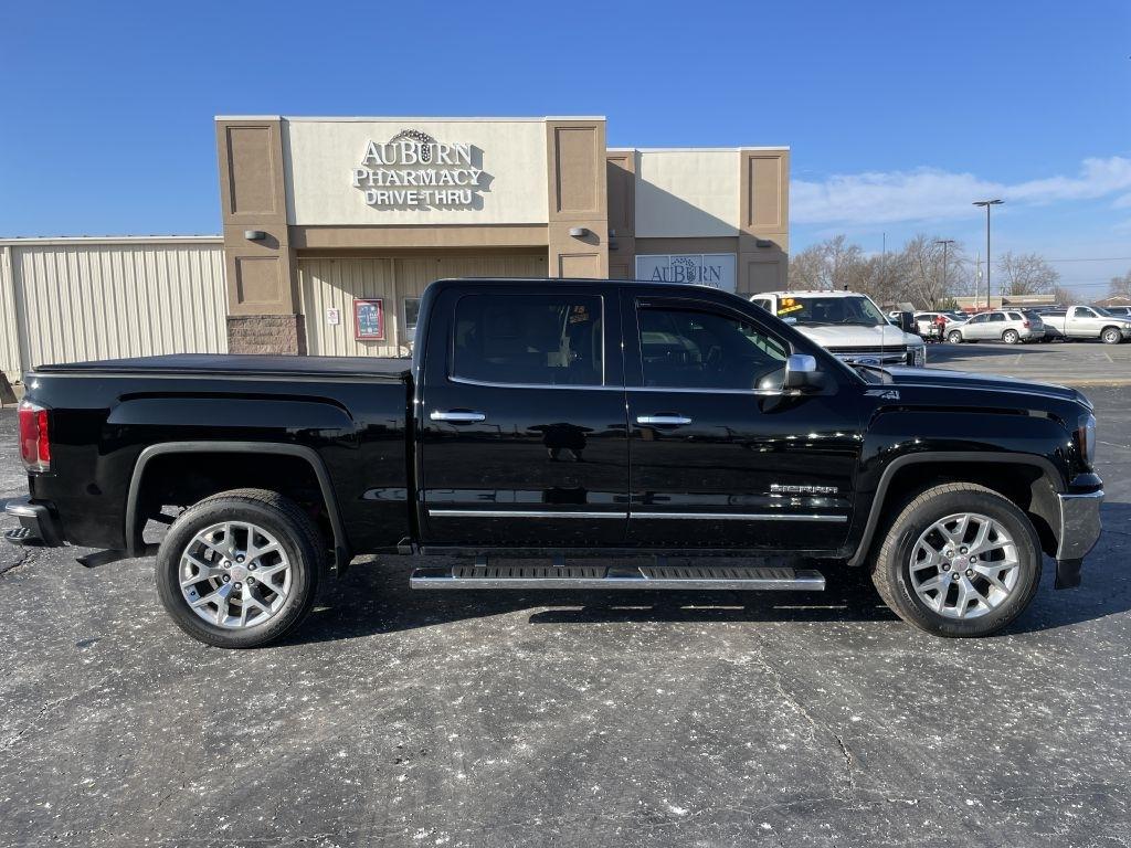 GMC Sierra 1500 SLT Crew Cab Short Box 4WD 2018