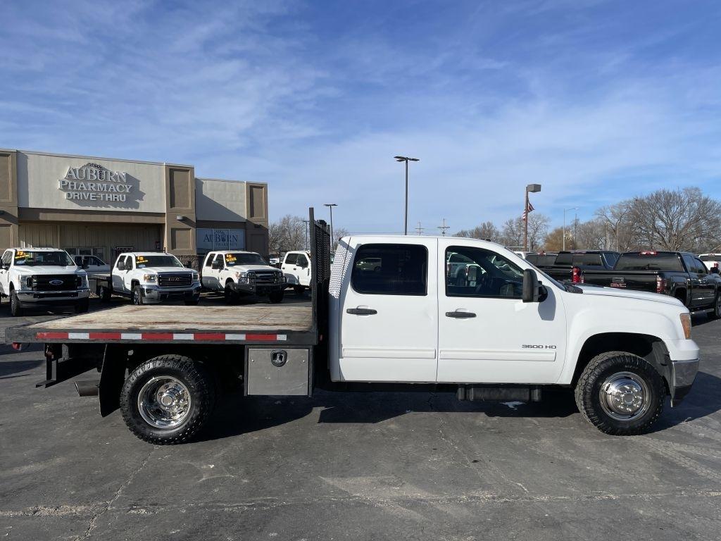 GMC Sierra 3500HD SLE Crew Cab 4WD 2011
