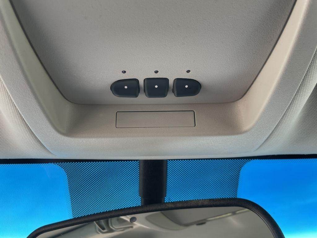 GMC Sierra 3500HD SLE Crew Cab 4WD 2011