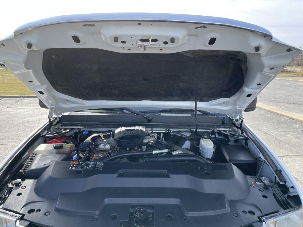 GMC Sierra 3500HD SLE Crew Cab 4WD 2011