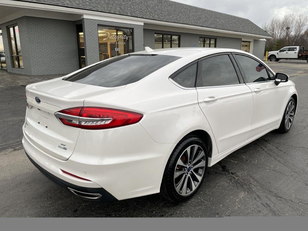 Ford Fusion SE AWD 2020