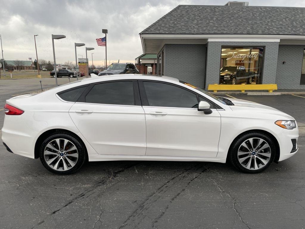 Ford Fusion SE AWD 2020