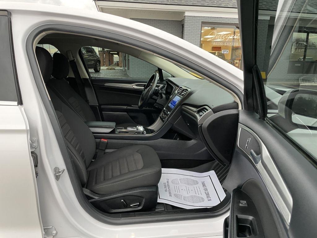 Ford Fusion SE AWD 2020