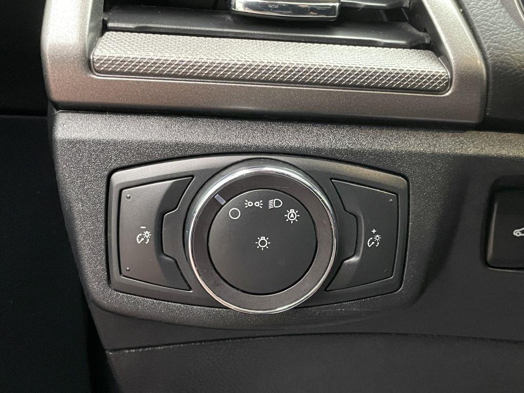 Ford Fusion SE AWD 2020