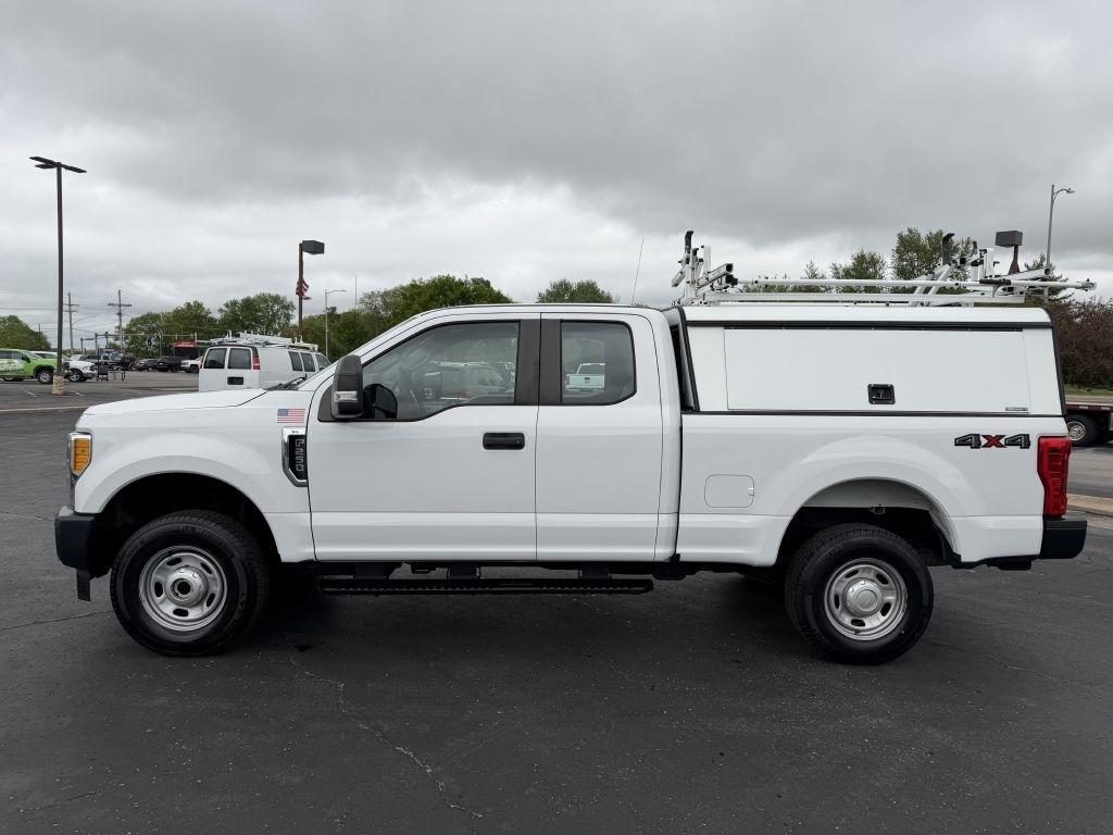 Ford F-250 SD XL SuperCab 4WD 2017
