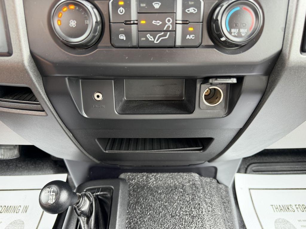 Ford F-250 SD XL SuperCab 4WD 2017