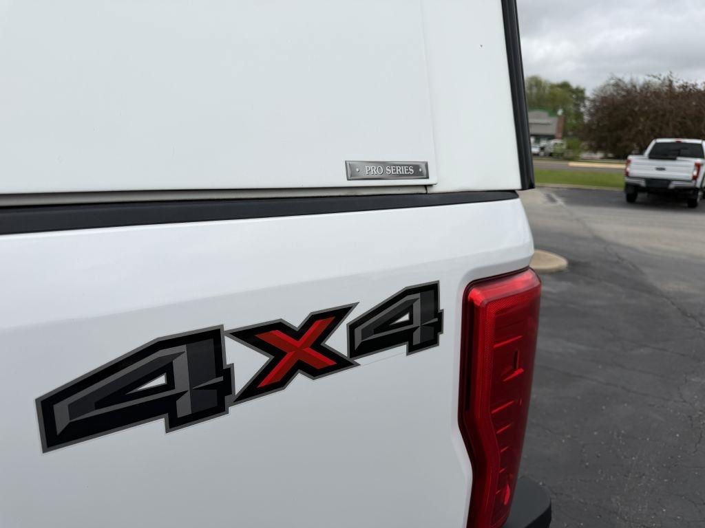 Ford F-250 SD XL SuperCab 4WD 2017