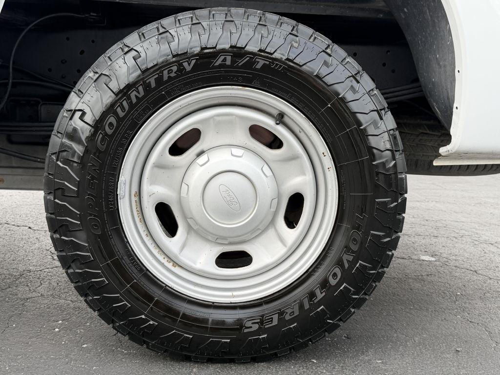 Ford F-250 SD XL SuperCab 4WD 2015