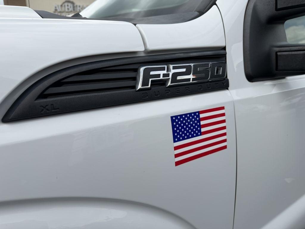 Ford F-250 SD XL SuperCab 4WD 2015