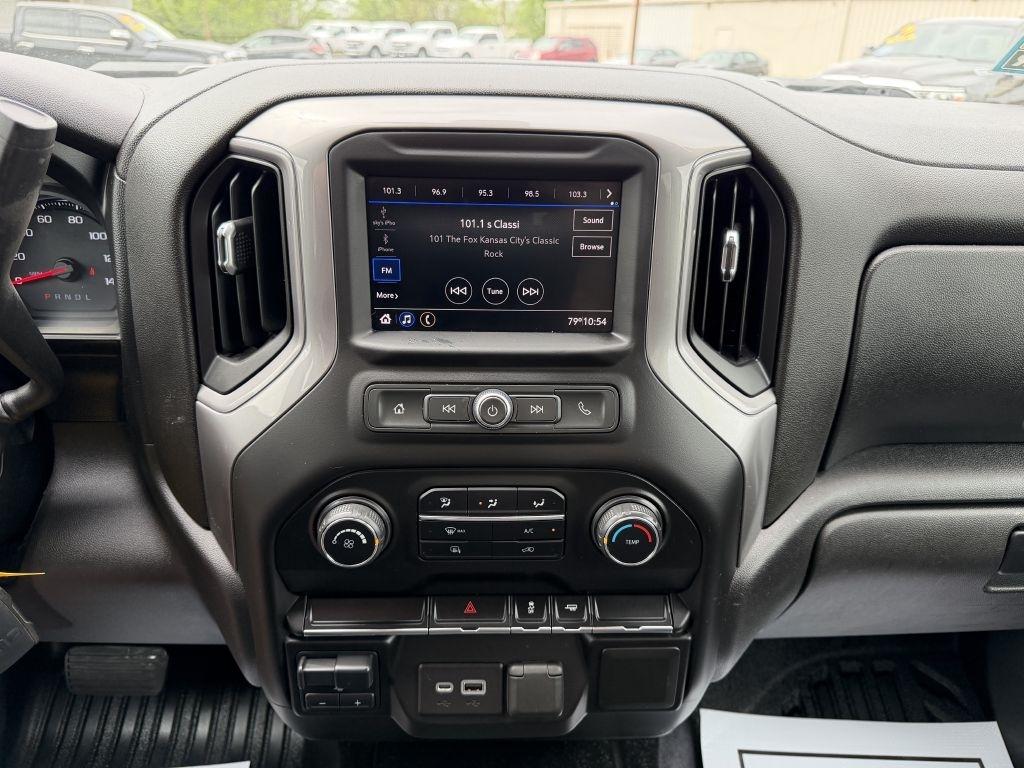 Chevrolet Silverado 2500HD  2021