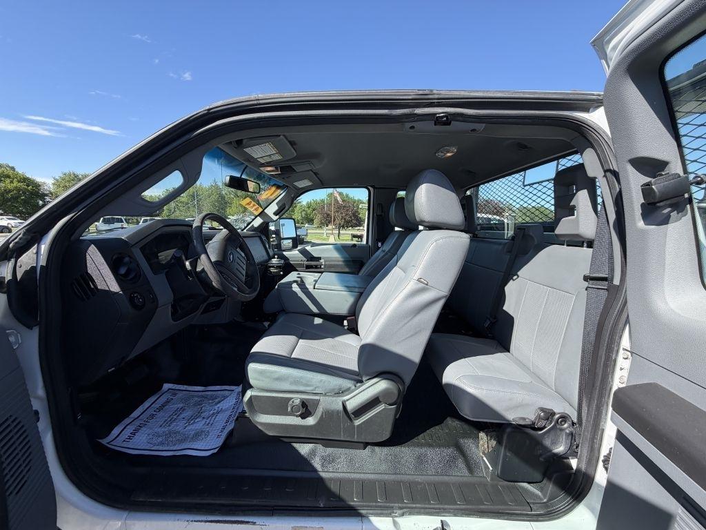 Ford F-250 SD  2016