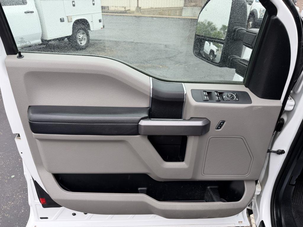 Ford F-350 SD XLT SuperCab Short Bed 4WD 2019