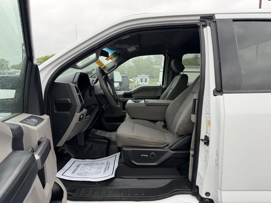 Ford F-350 SD XLT SuperCab Short Bed 4WD 2019