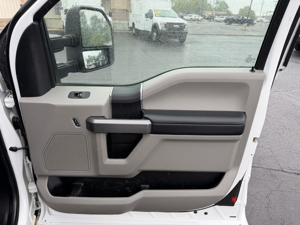 Ford F-350 SD XLT SuperCab Short Bed 4WD 2019