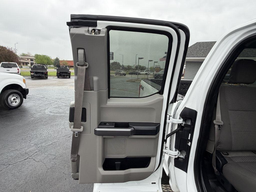 Ford F-350 SD XLT SuperCab Short Bed 4WD 2019