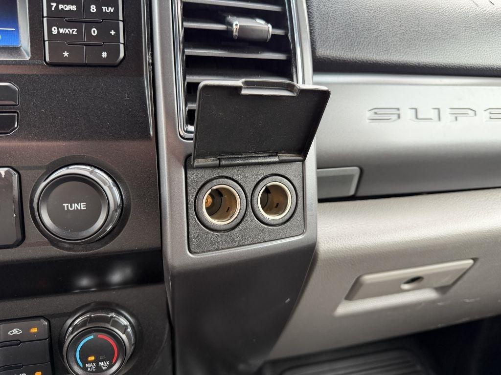 Ford F-350 SD XLT SuperCab Short Bed 4WD 2019