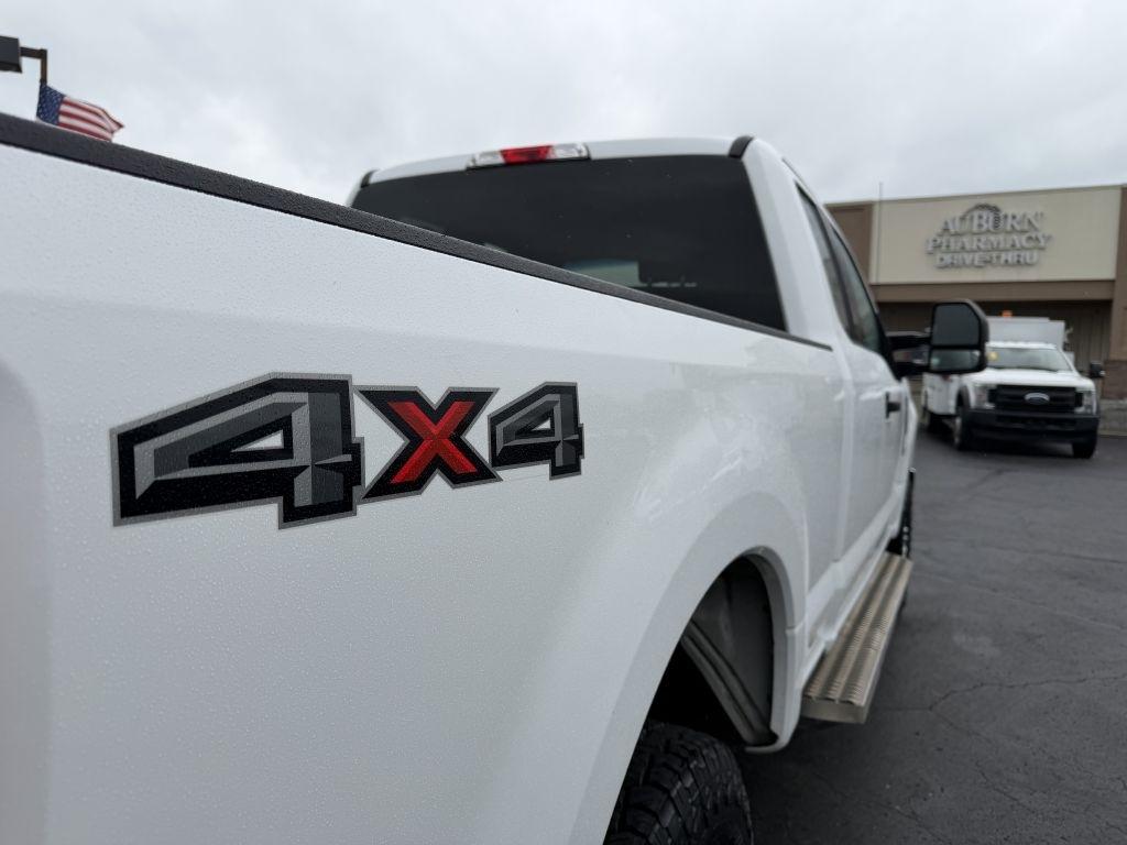 Ford F-350 SD XLT SuperCab Short Bed 4WD 2019