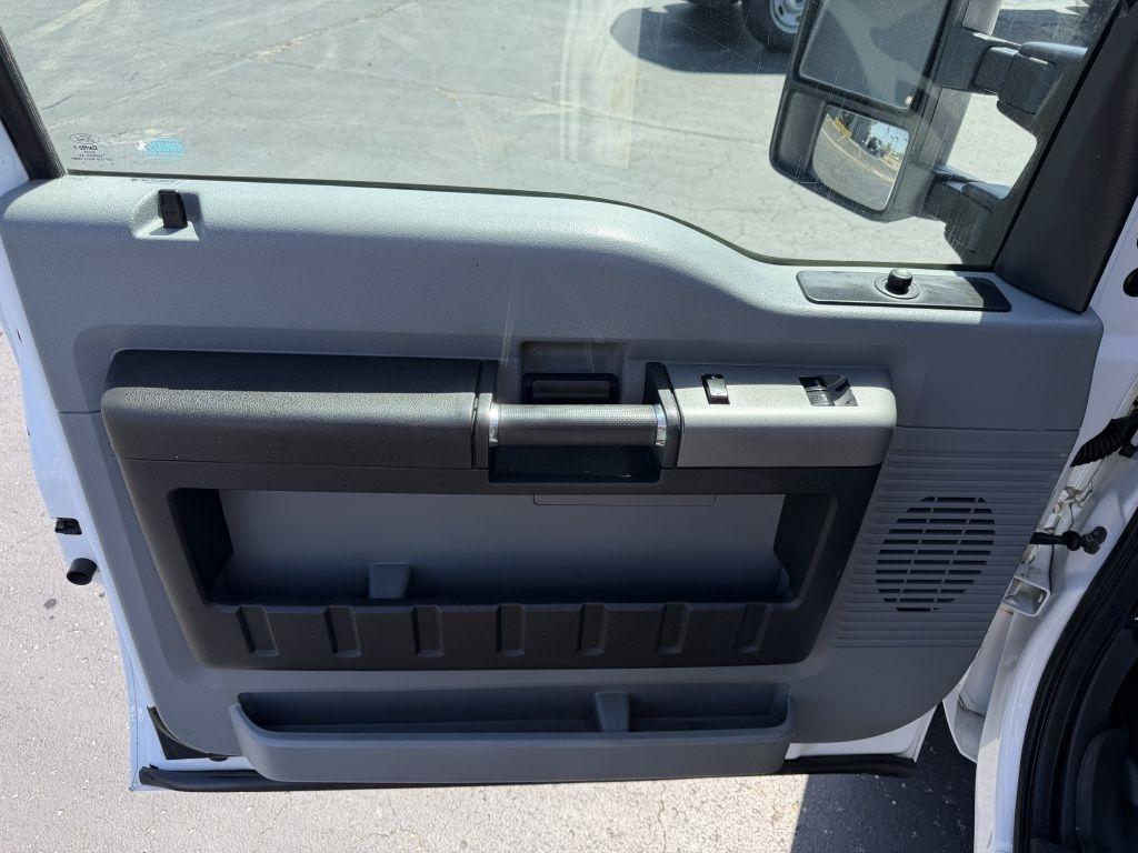 Ford F-350 SD XLT SuperCab Long Bed 4WD 2016