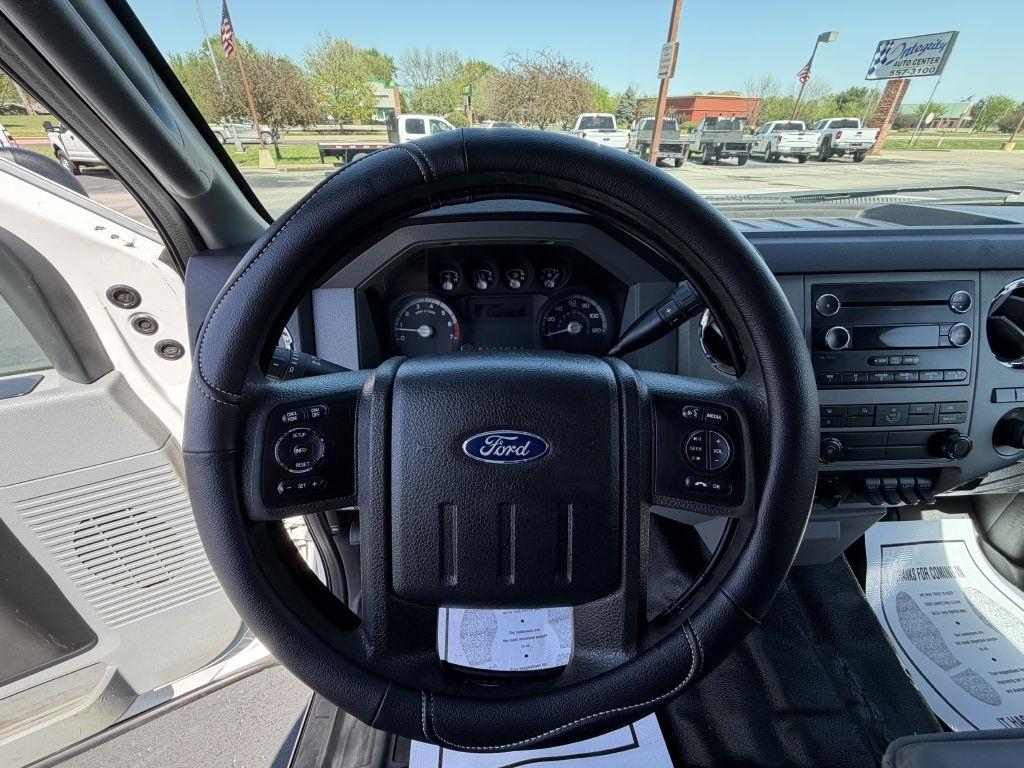 Ford F-350 SD XLT SuperCab Long Bed 4WD 2016