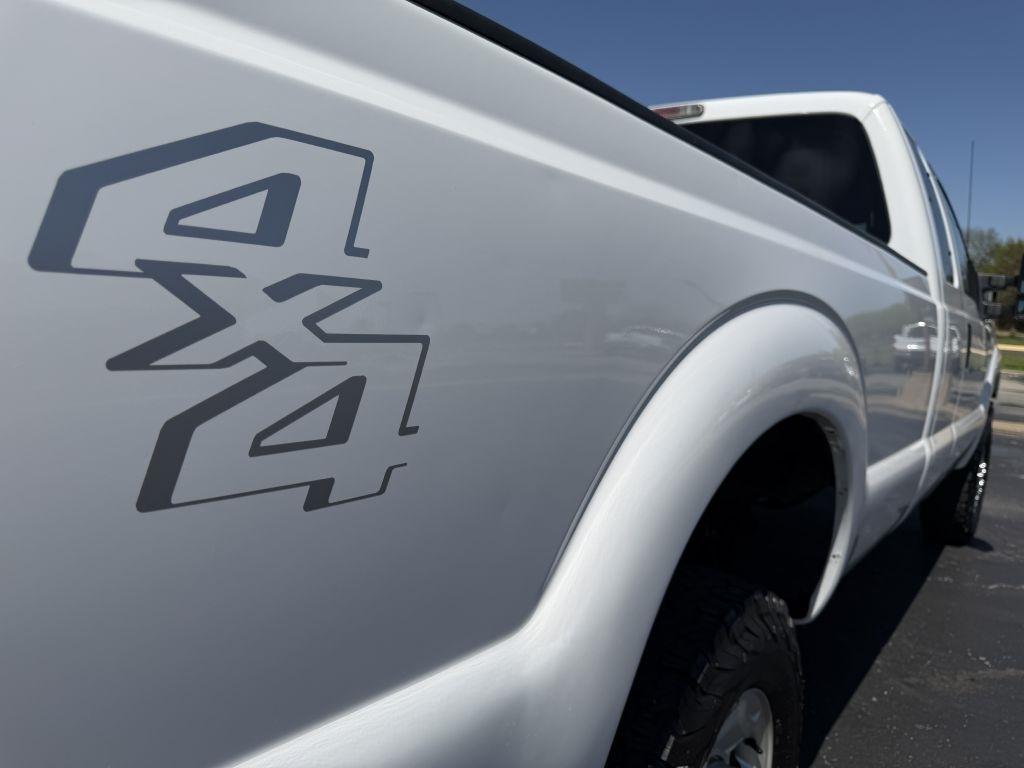 Ford F-350 SD XLT SuperCab Long Bed 4WD 2016